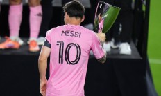 九游娱乐首页-关于乌拉圭轻取AC米兰，梅西统治全场的信息