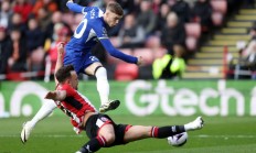 九游娱乐网页-包含斯托克城战平切尔西，保级形势稍有改善的词条