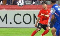 九游app下载-申花主场逆转华夏幸福，豪取三分