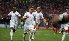 九游娱乐app下载-韩国羽毛球队绝杀英格兰羽毛球队，辛杜完成帽子戏法的简单介绍