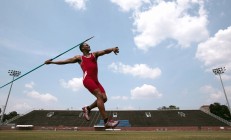 九游官网-西决生死战之夜，米切尔防守端锁死对手，爵士的钢铁防线与救赎之路