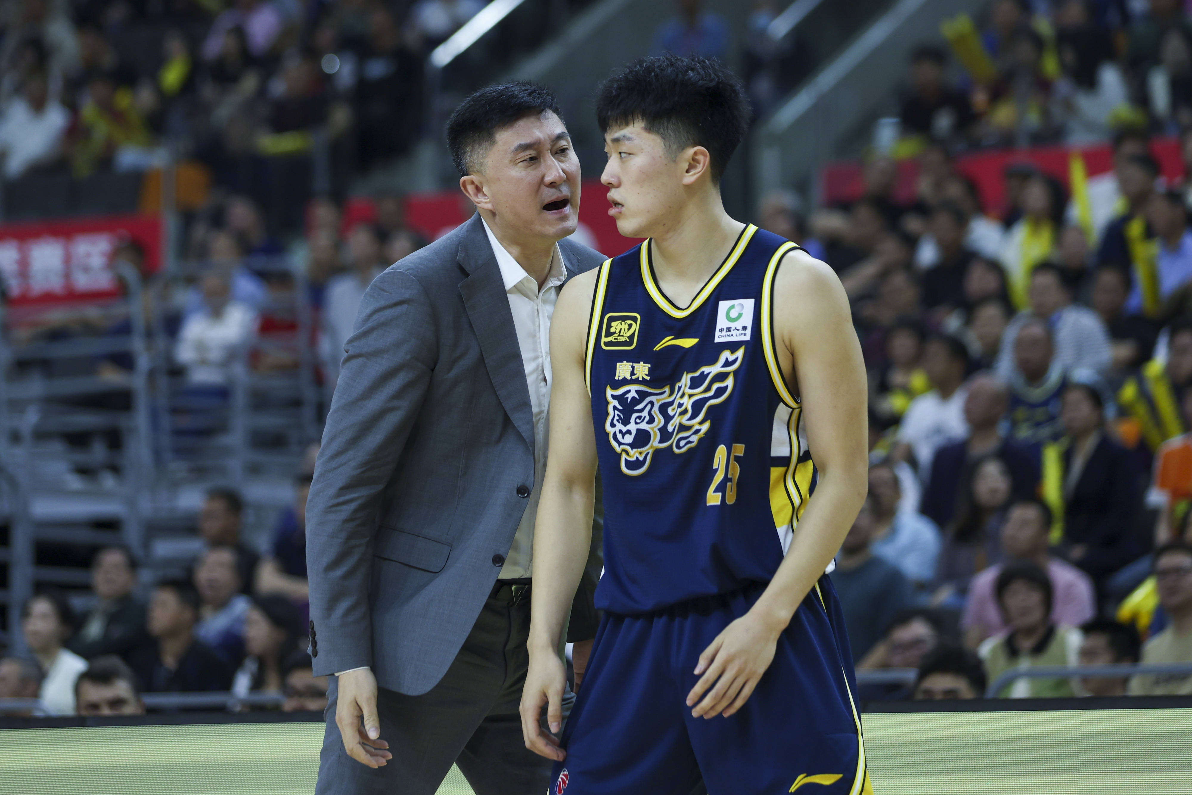 广州富力客场惨败，主帅宣布离任