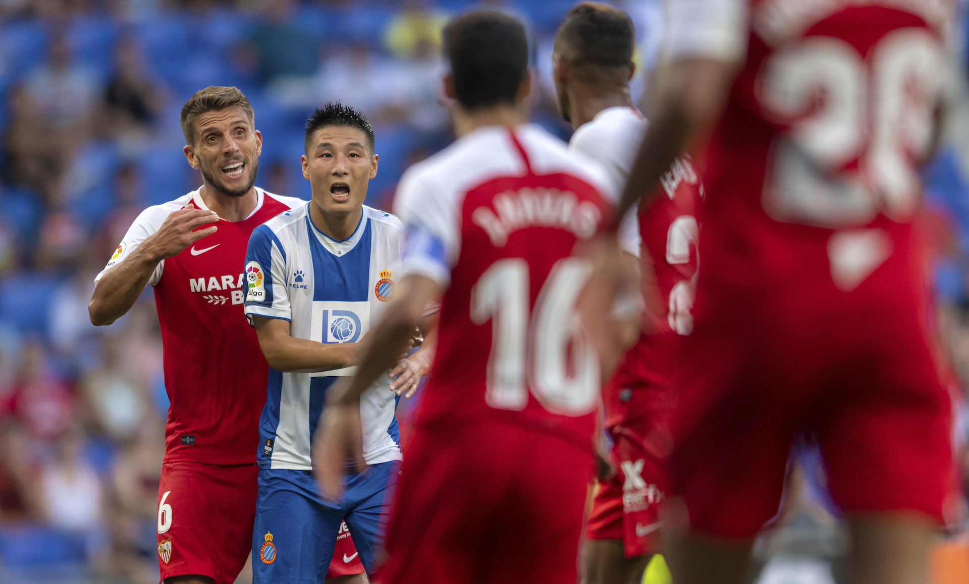 塞维利亚逆袭西班牙人，火力全开