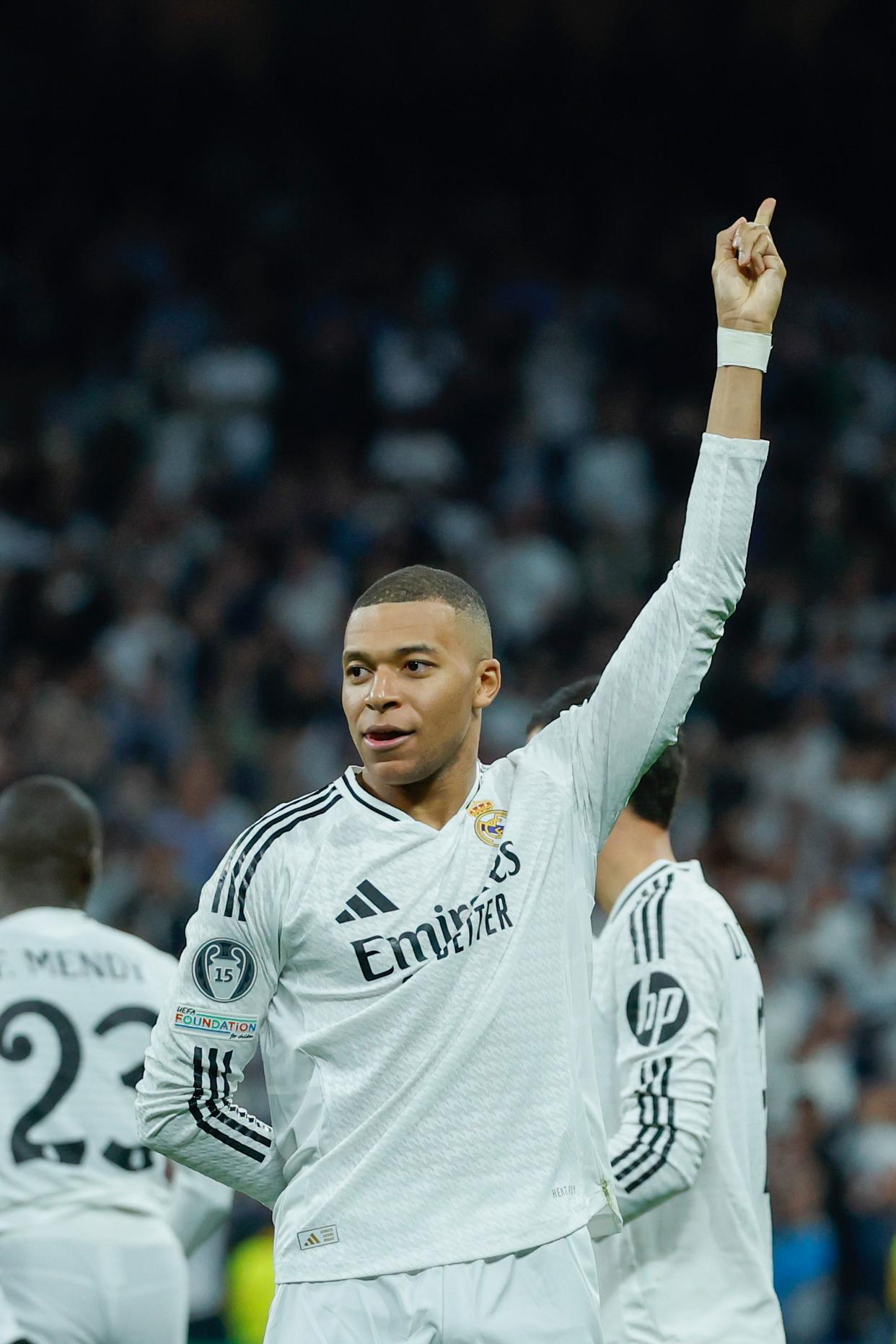 皇家马德里大胜欧冠王者再现光明