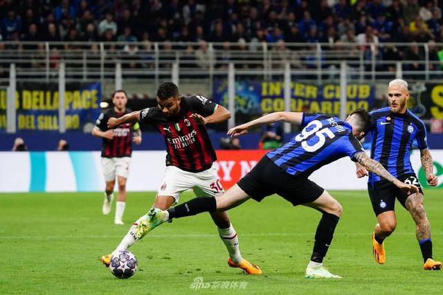 关于沃尔夫斯堡战胜对手，豪取三分的信息