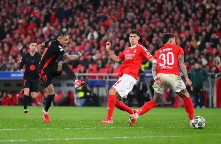 关于菲格罗亚复出攻入一球,巴塞罗那客场取得胜利的信息 关于菲格罗亚复出攻入一球,巴塞罗那客场取得胜利的信息