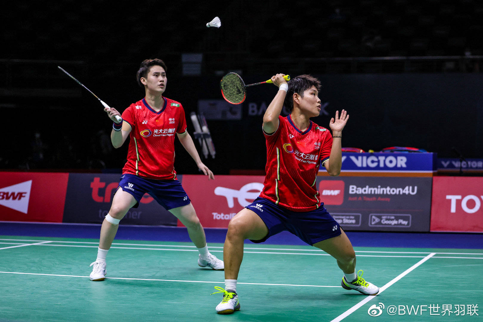 泰国队力克印度队,黄鸭组合带队取胜 泰国队力克印度队,黄鸭组合带队取胜