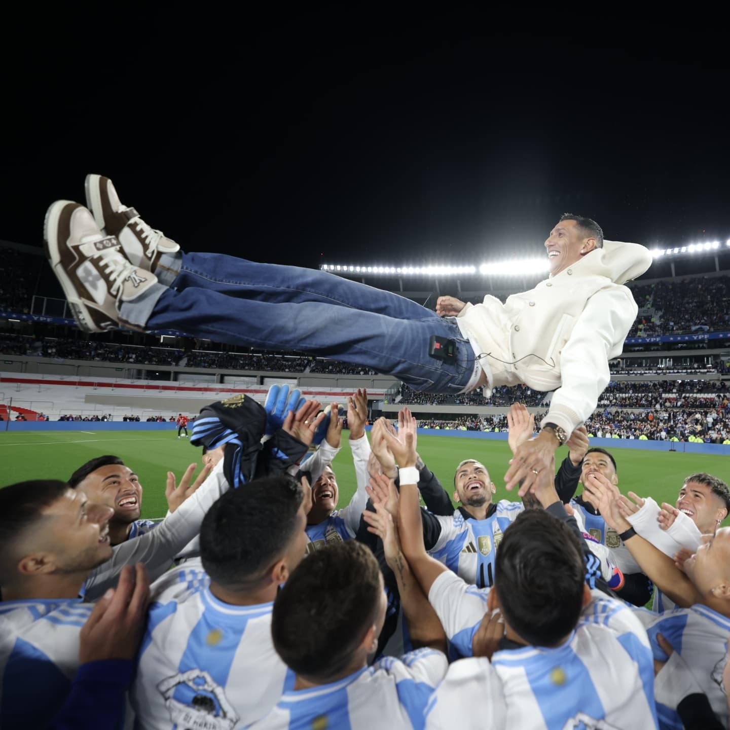 包含土耳其男篮力克阿根廷男篮,卡鲁索制霸全场的词条 包含土耳其男篮力克阿根廷男篮,卡鲁索制霸全场的词条