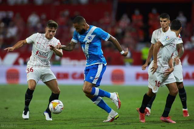 塞维利亚锋线火力强劲,连续取胜 塞维利亚锋线火力强劲,连续取胜