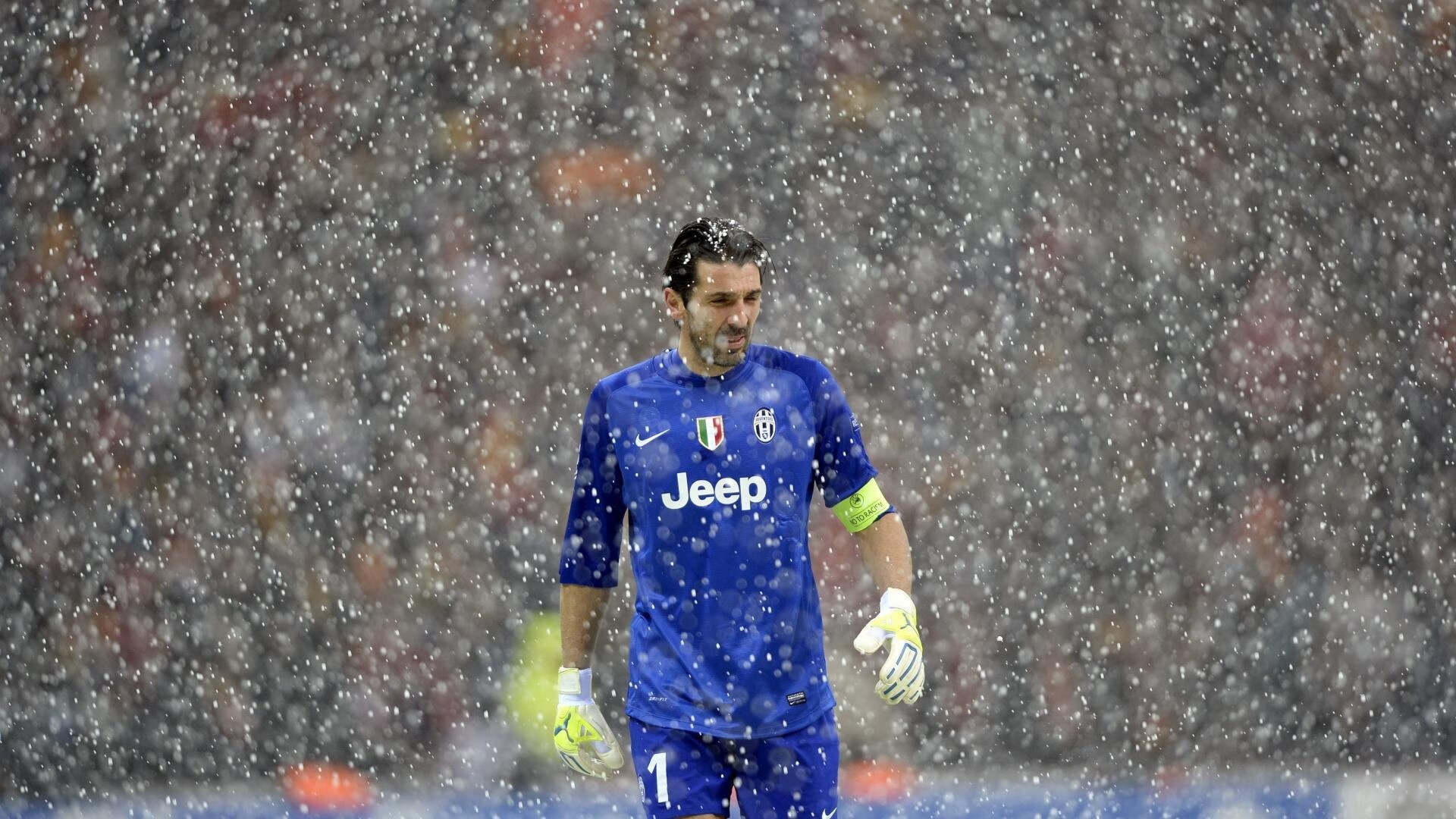 关键先生与硬仗专家,阿圭罗的连续得分艺术与尼斯的埃及式坚韧